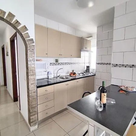 Rentenerife Kitesurf & Chill - *