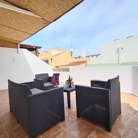 Rentenerife Kitesurf & Chill -