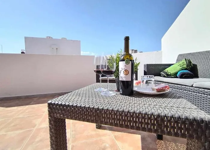 Rentenerife Kitesurf & Chill - Апартаменты *