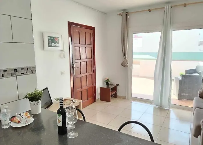 Rentenerife Kitesurf & Chill - El Médano